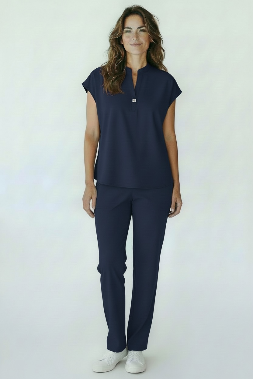 WOMEN'S FLEX MANDARIN COLLAR SCRUB TOP